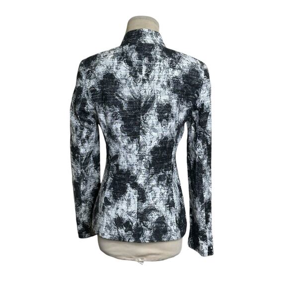 Zanella gray black floral long sleeves 4 button blazer size 4 - Picture 2 of 13